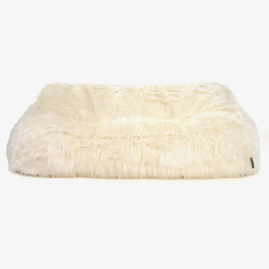 Das Slouchy Sitzsack Sofa - Mongolisches Kunstfell Crème 02