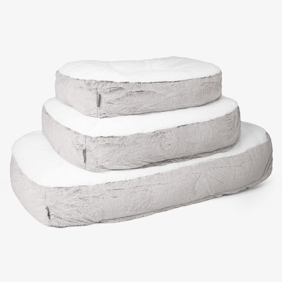 Medium Slouchy Hundebett - Kaninchen Kunstfell Hellgrau 02