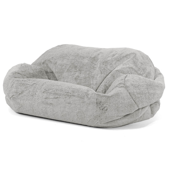 Sabine Sitzsack Sofa - Kaninchen Kunstfell Hellgrau 01
