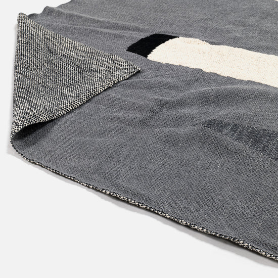 Kuscheldecke / Tagesdecke - Gestrickte Solo Einhorn 04