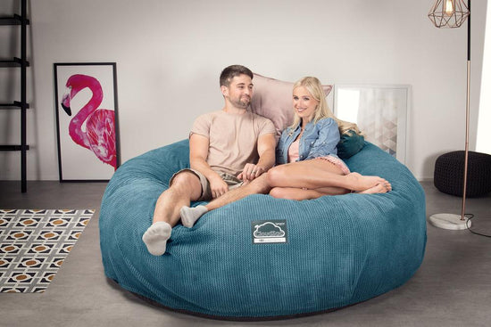 Lounge Pug, CloudSac 3000 XXL, Kingsize Memory, Schaum Sitzsacksofa, Schlafsofa, Pom-Pom Türkis
