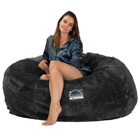 Lounge Pug, CloudSac 1010 XXL, Riesen Memory- Schaum XXL Sitzsacksofa, Schlafsofa, Kunstfell Schwarz