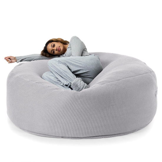 LOUNGE PUG - 'Mega-Mammoth' Sofa Sitzsack XXL - Schlafsofa - Ellos Gestrickter Hellgrau