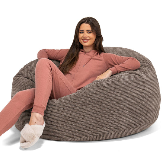 Mammoth Sofa Sitzsack XXL - Pom-Pom Schoko 01
