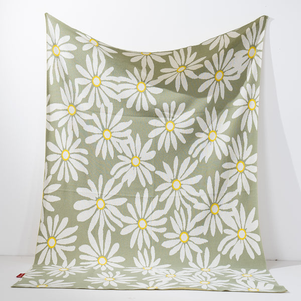 Lounge Pug Sherpa-Kuscheldecke Tagesdecke Gestrickte Blumenmotiv Mintgrün 100 x 140 cm– Big Bertha Original DE