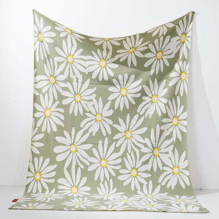 Lounge Pug Sherpa-Kuscheldecke Tagesdecke Gestrickte Blumenmotiv Mintgrün 100 x 140 cm– Big Bertha Original DE