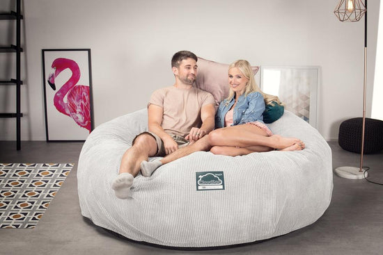 Lounge Pug, CloudSac 3000 XXL, Kingsize Memory, Schaum Sitzsacksofa, Schlafsofa, Pom-Pom Creme