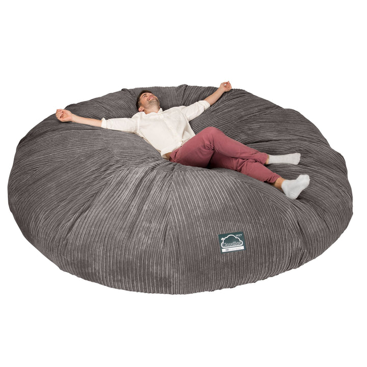 Lounge Pug, CloudSac 5000 XXXXXL, Gigantischer Memory-Schaum Sitzsacksofa, Schlafsofa, Cord Schiefergrau
