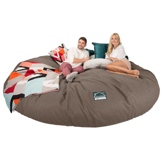 Lounge Pug, CloudSac 5000 XXXXXL, Gigantischer Memory-Schaum Sitzsacksofa, Schlafsofa, Interalli Wolle Biscuit