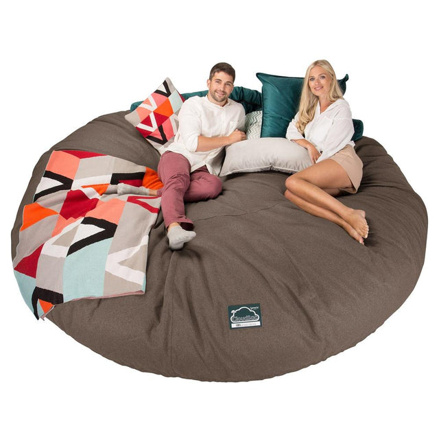 Lounge Pug, CloudSac 5000 XXXXXL, Gigantischer Memory-Schaum Sitzsacksofa, Schlafsofa, Interalli Wolle Biscuit