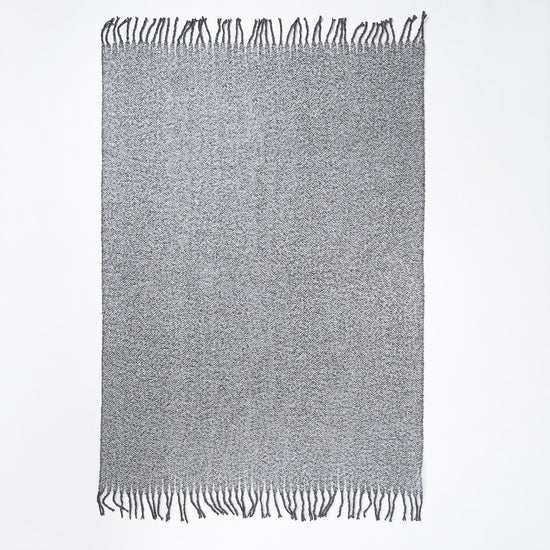 LOUNGE PUG, Sherpa-Decke, Fischgratmuster Grau