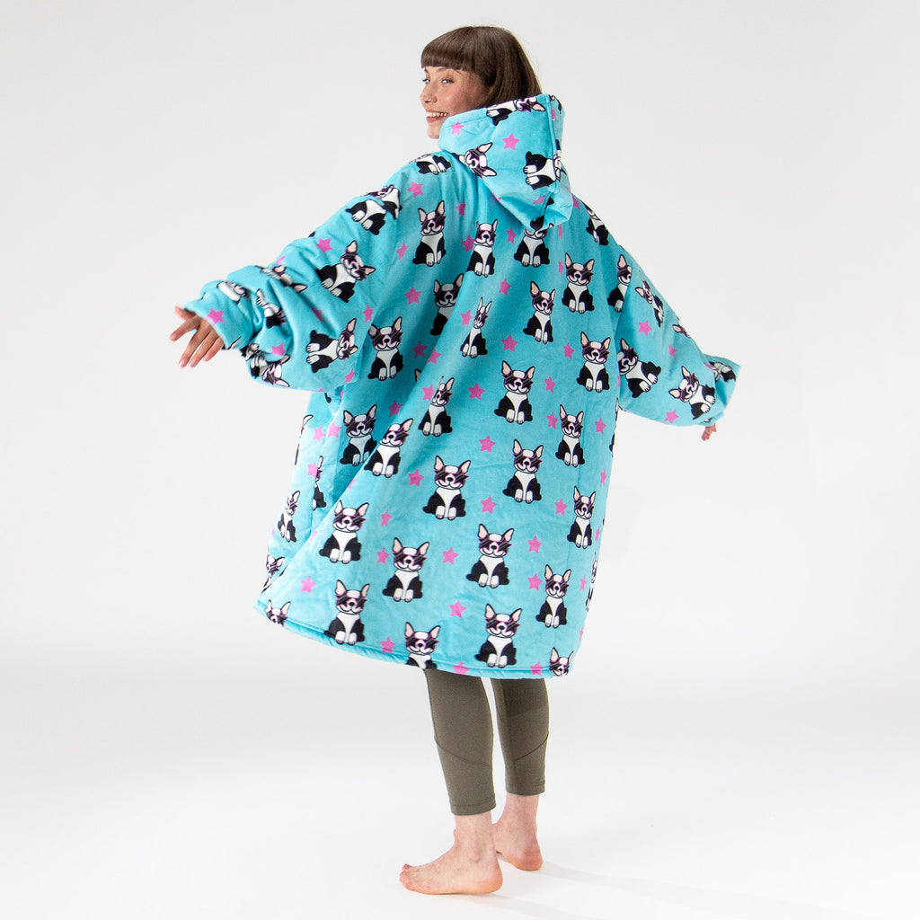 Hoodie Decke für Erwachsene - Fleece Mops 03