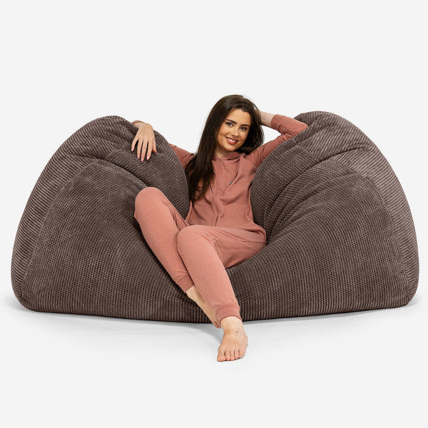 Riesen Sitzsack Couch - Pom-Pom Schoko 02