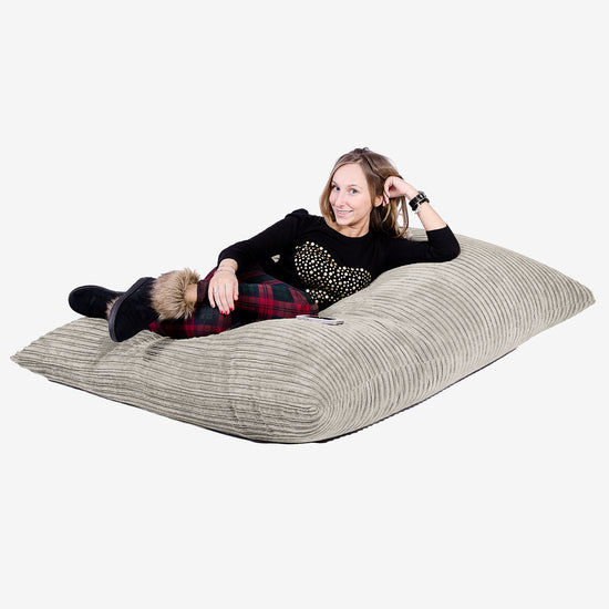 Sitzsack XXL - Cord Nerzfarben 03