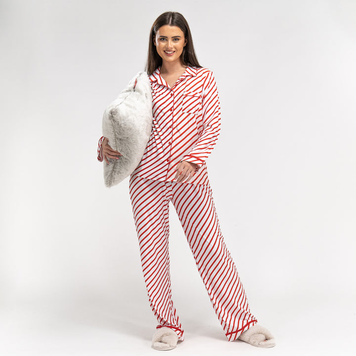 Rot gestreifte Damen Pyjamas mit Zuckerstangenmotiv 02